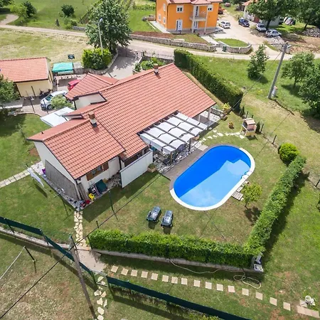 Semesterbostad Nika Labin (Istria)