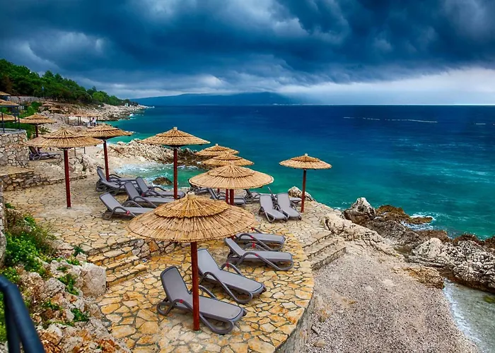 Semesterbostad Nika *