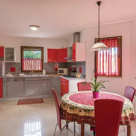 Holiday home Nika *