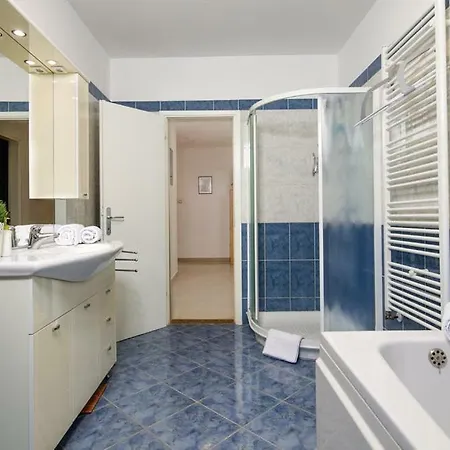 Holiday home Nika