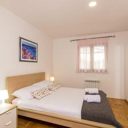 Holiday home Nika *