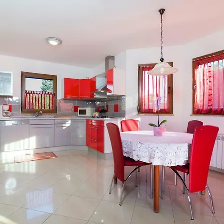 Holiday home Nika Labin (Istria)